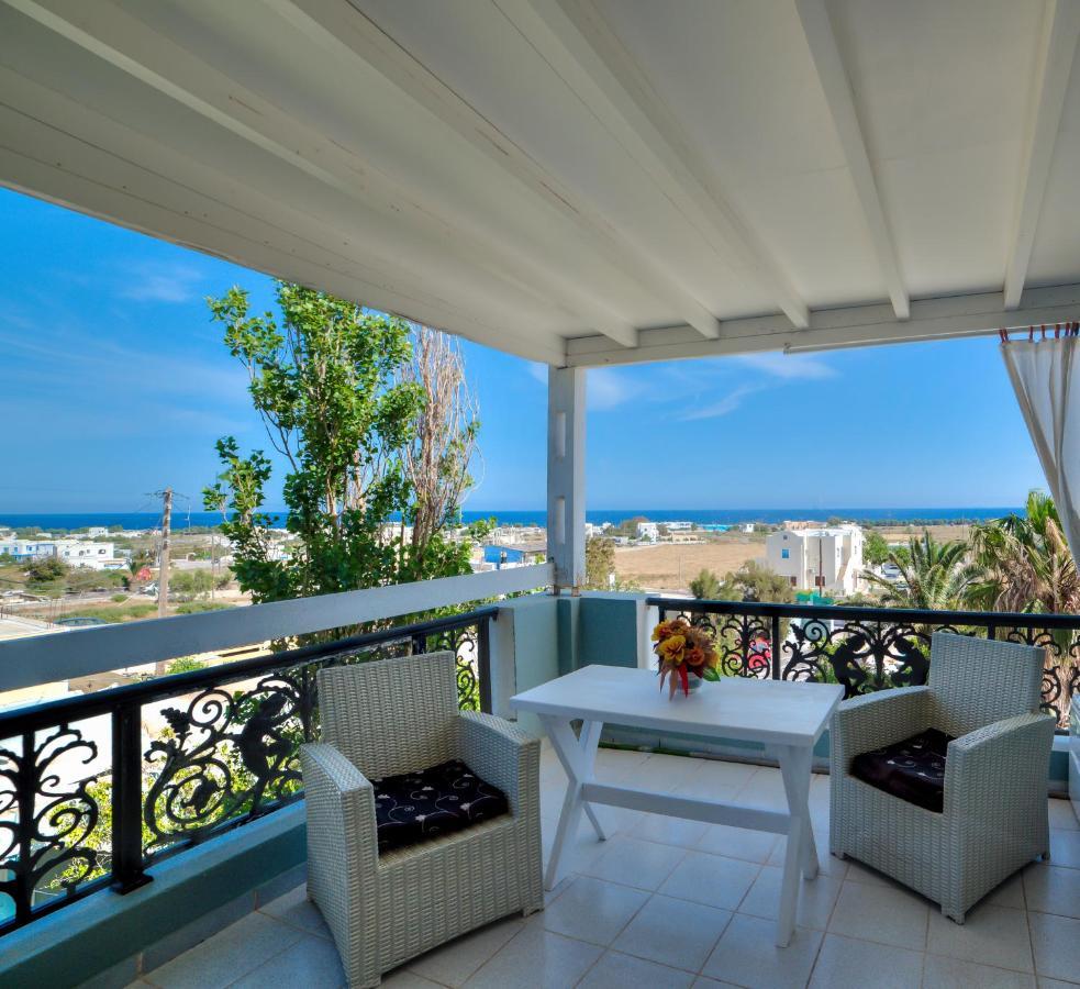 Pantheon Hotel Agios Georgios  Buitenkant foto