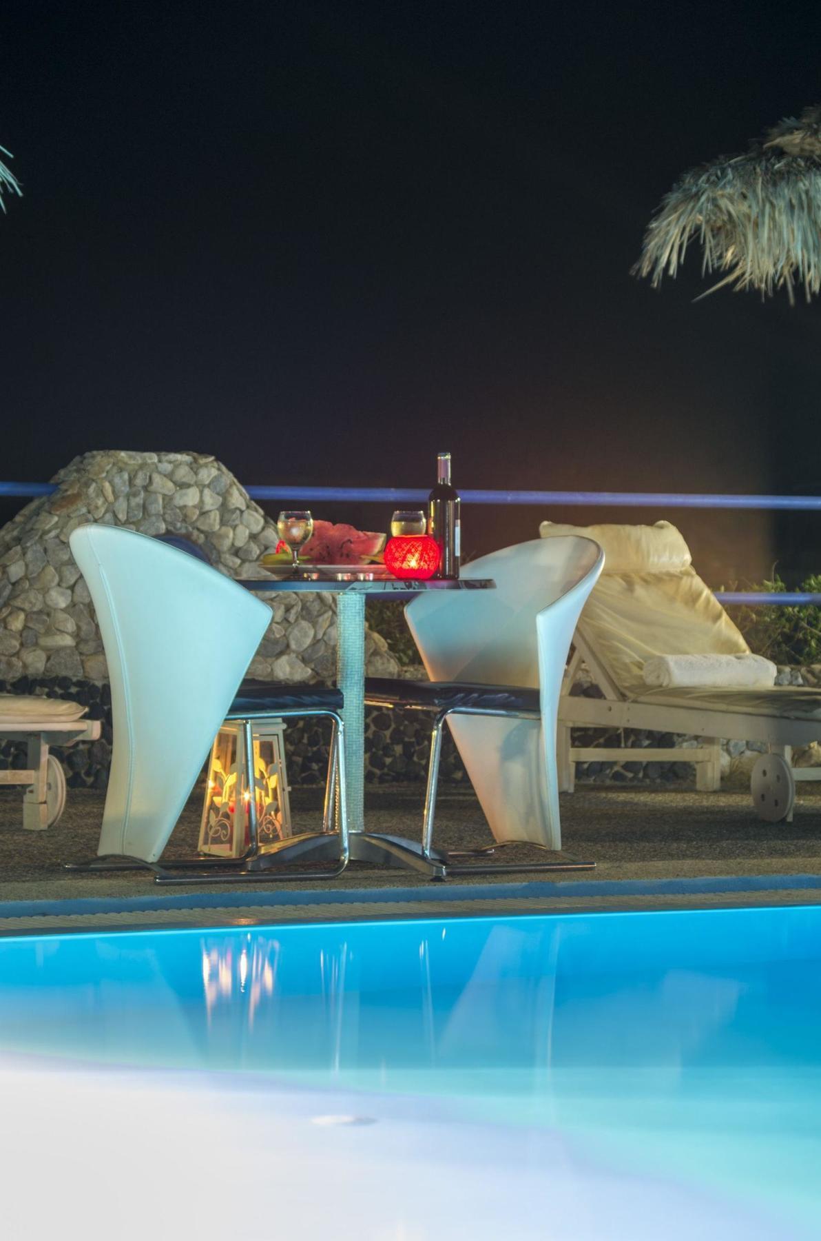 Pantheon Hotel Agios Georgios  Buitenkant foto