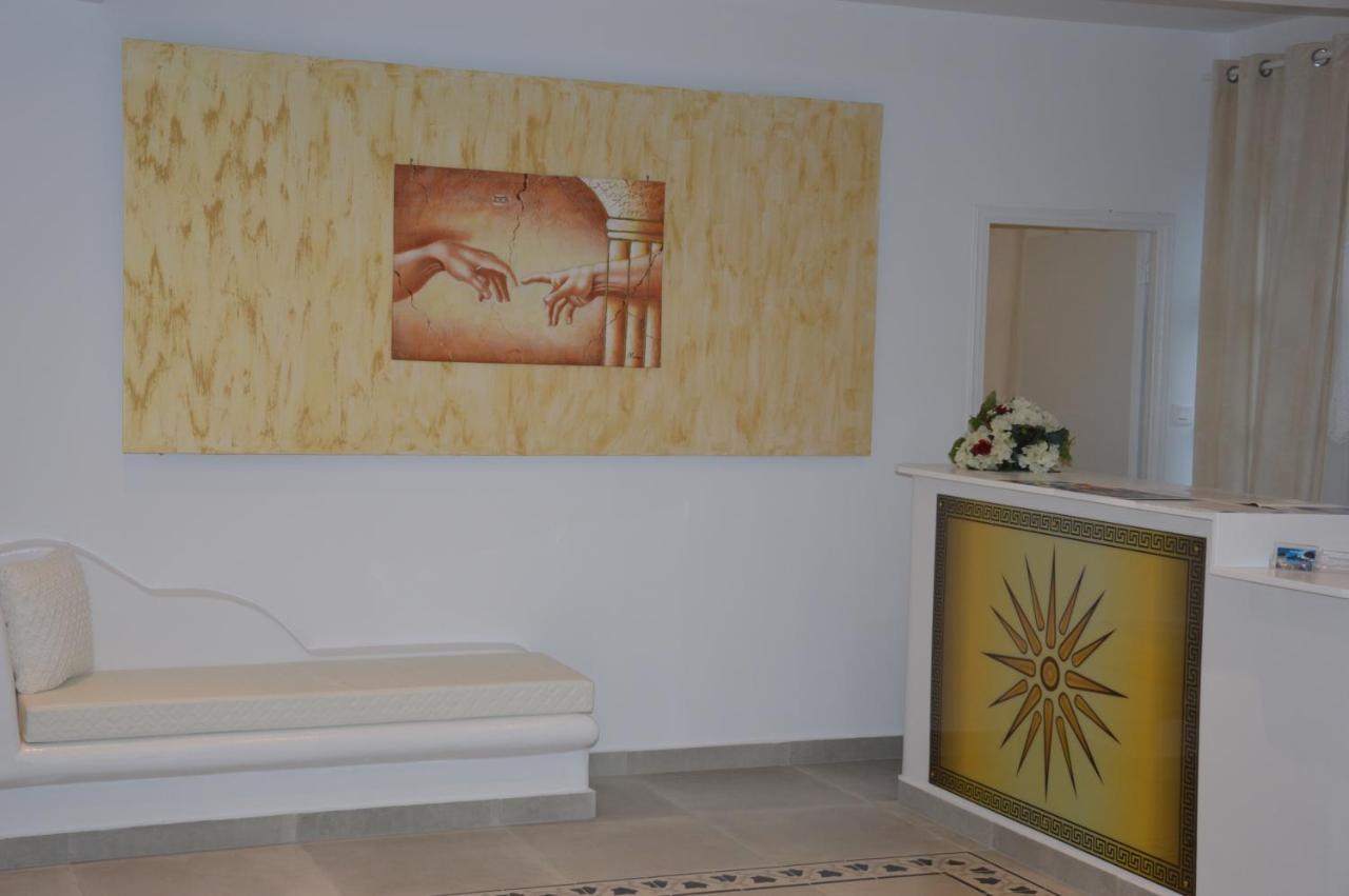 Pantheon Hotel Agios Georgios  Buitenkant foto